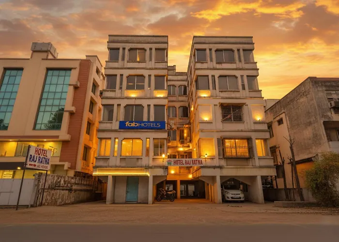 Fabhotel Raj Ratna - Nr Ashram Road Ahmedabad